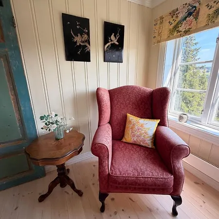 Nedre Skogtun By Norgesbooking Tatil Evi *
